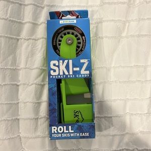 COPY - Ski-Z Pocket Ski Caddy Roll Your Skis.  Ski Holder Skiing Winter Sports …